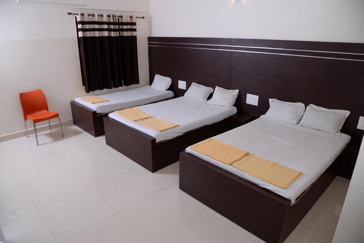 Parijatha Lodge كوندابور المظهر الخارجي الصورة