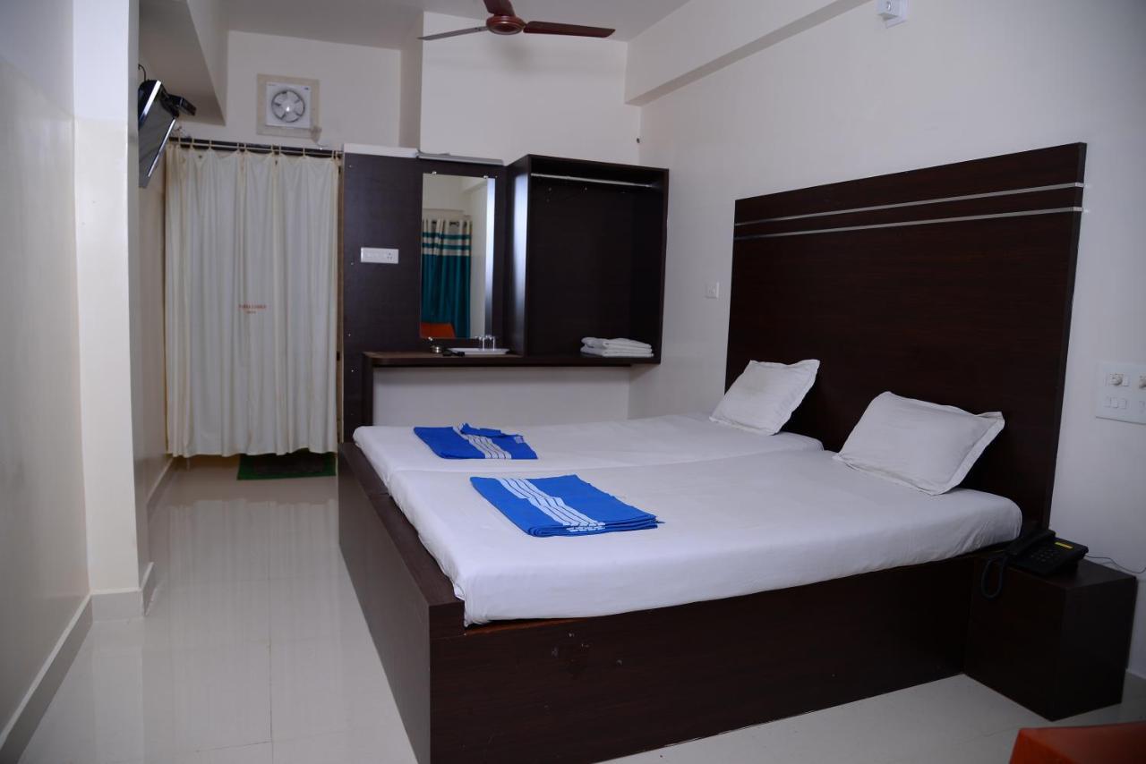 Parijatha Lodge كوندابور المظهر الخارجي الصورة