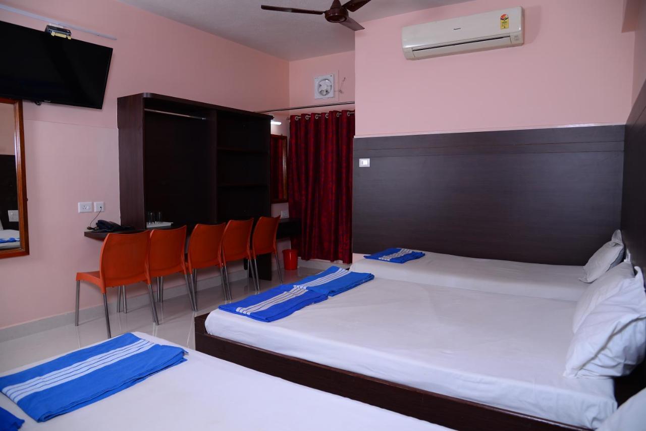 Parijatha Lodge كوندابور المظهر الخارجي الصورة