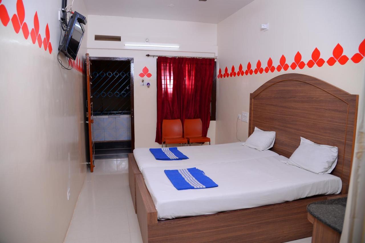 Parijatha Lodge كوندابور المظهر الخارجي الصورة